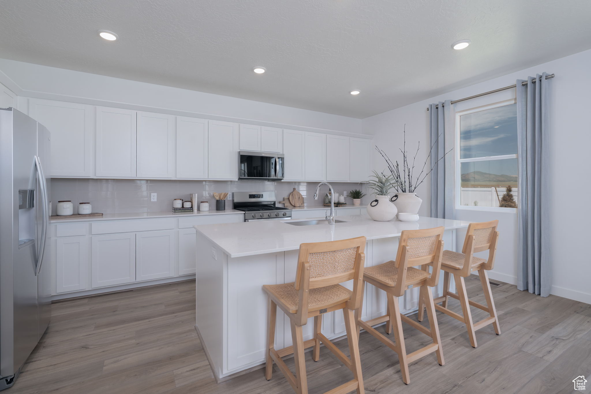 ESTATES AT PINNACLES AT EAGLE MOUNTAIN - Residential