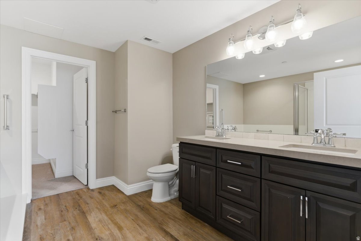 VILLAGES AT WOLF HOLLOW PHASE 3 - Residential