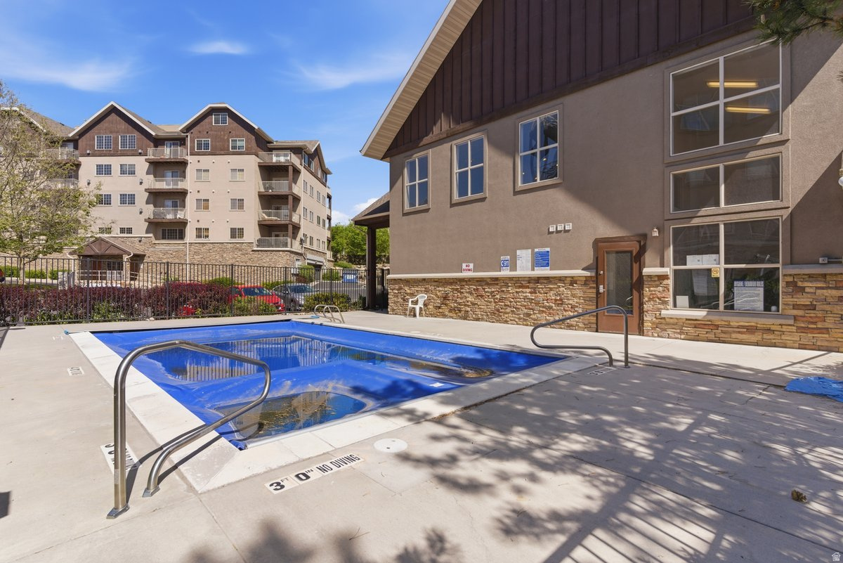 VILLAGES AT WOLF HOLLOW PHASE 3 - Residential