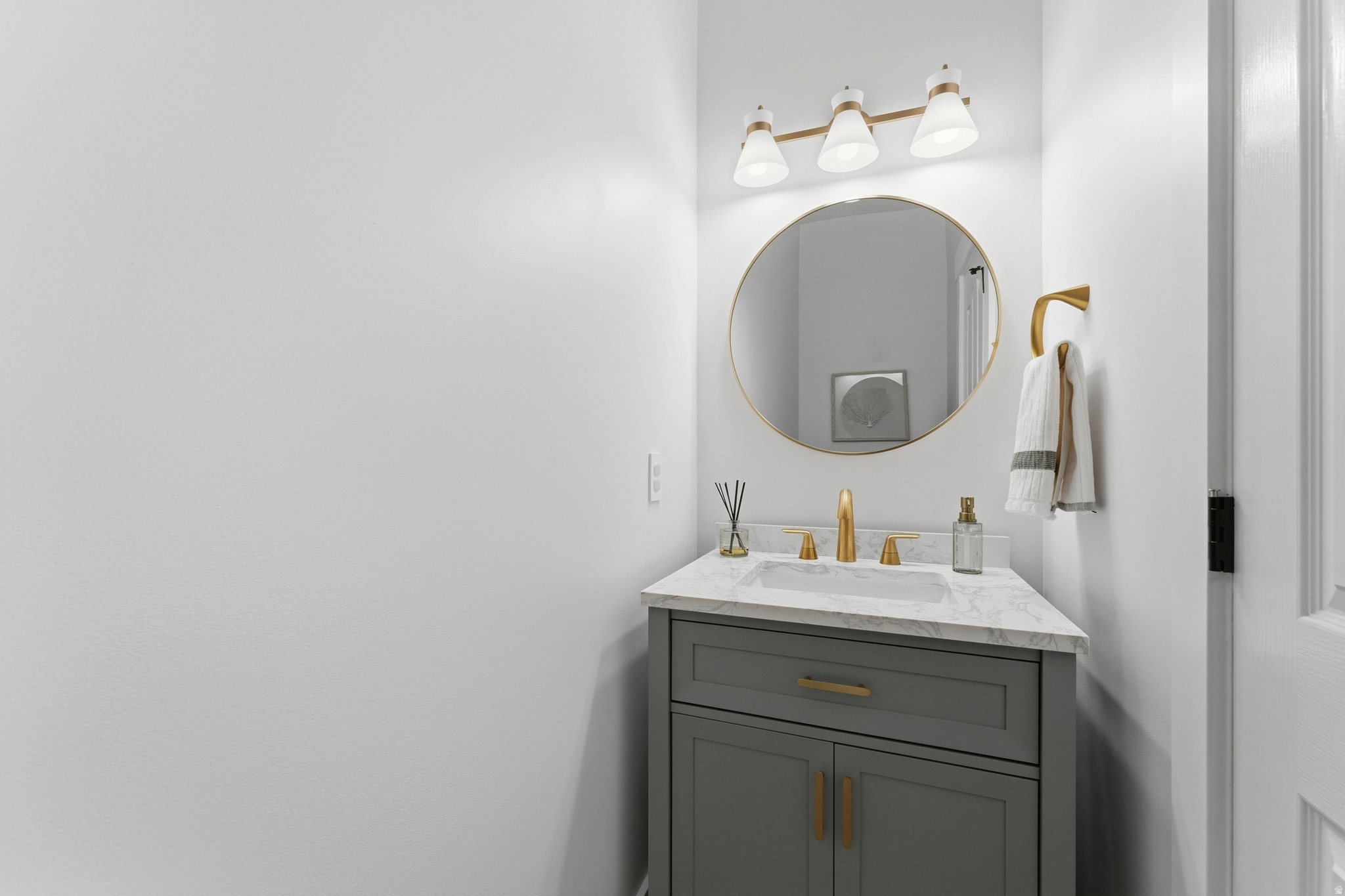 OAK VISTA AT SUNCREST - Residential