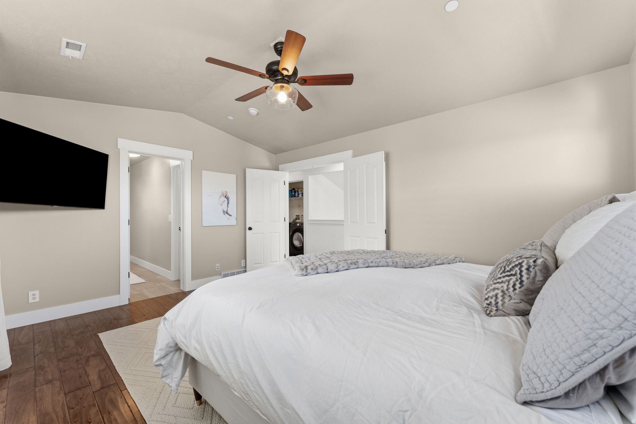 OAK VISTA AT SUNCREST - Residential