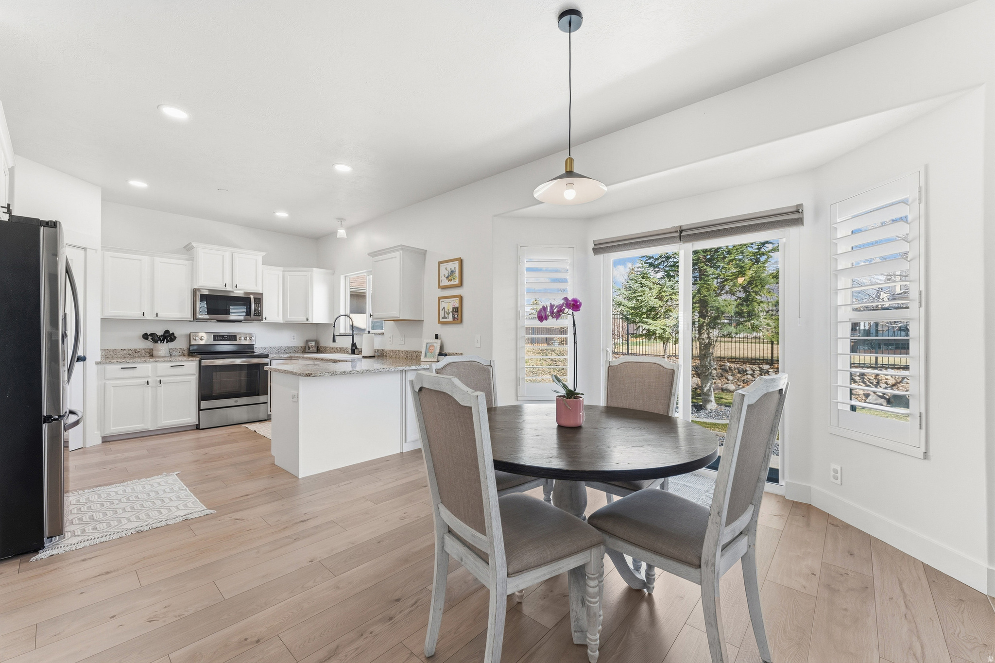 OAK VISTA AT SUNCREST - Residential