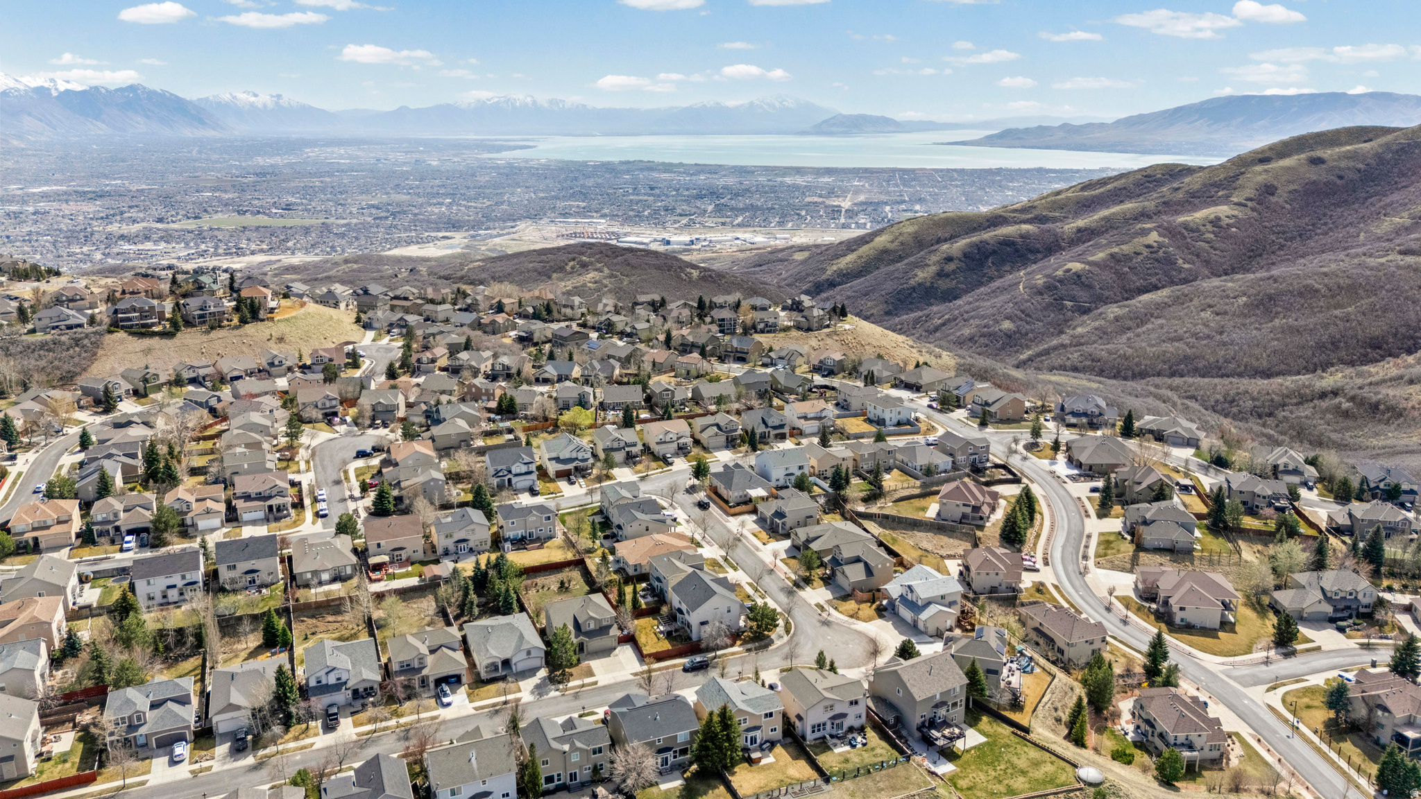 OAK VISTA AT SUNCREST - Residential