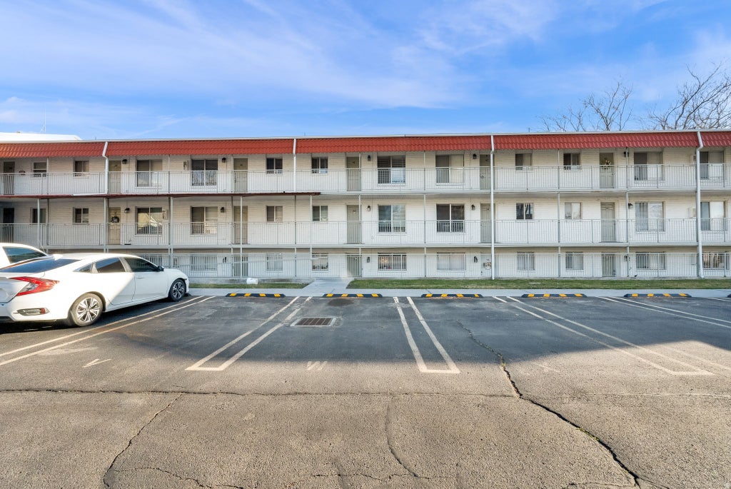 Photo of 455 N 400 W #25, Provo, UT 84601 (MLS # 2184221)