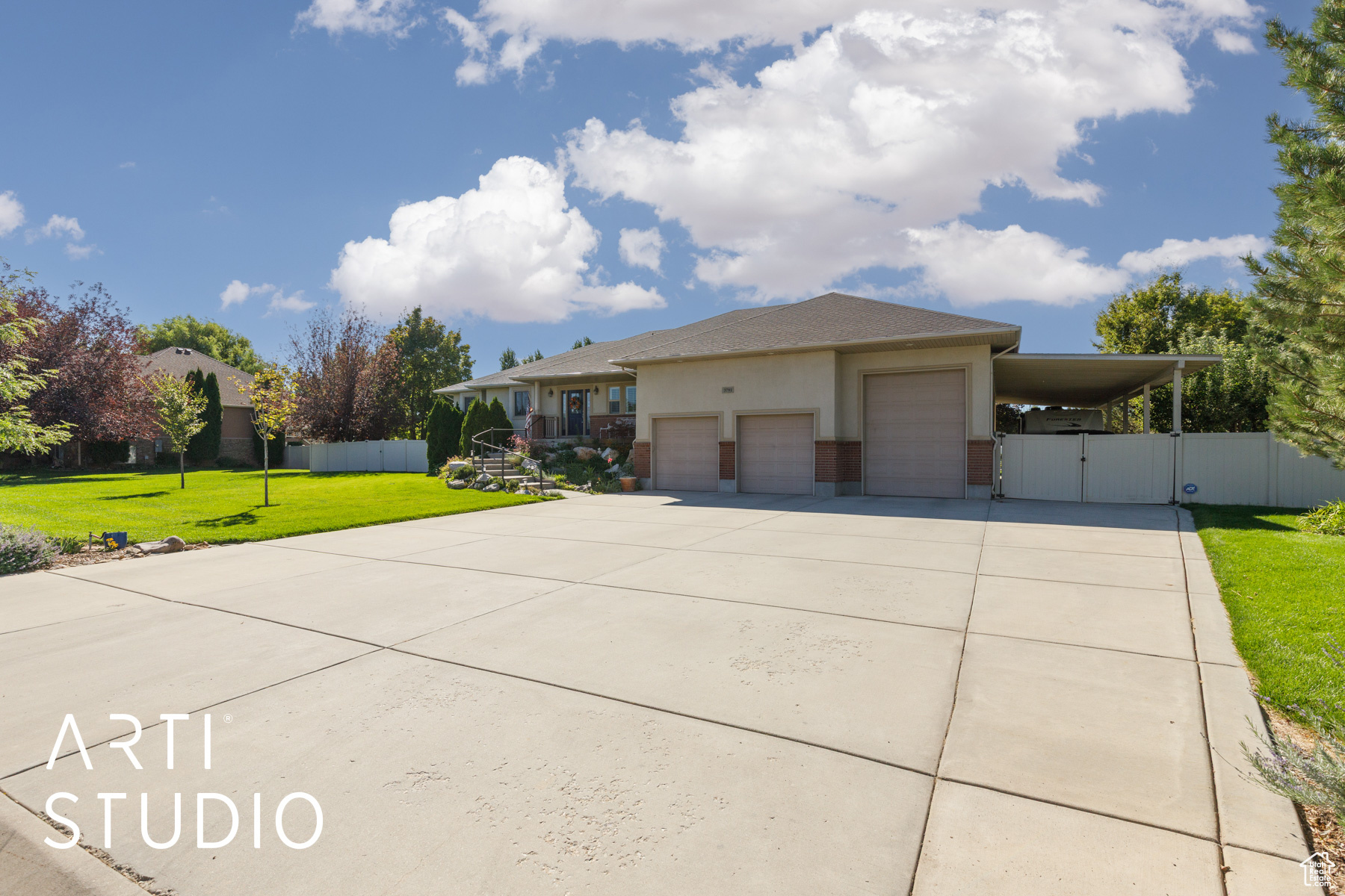 COUNTRY HAVEN ZONE2 - Residential