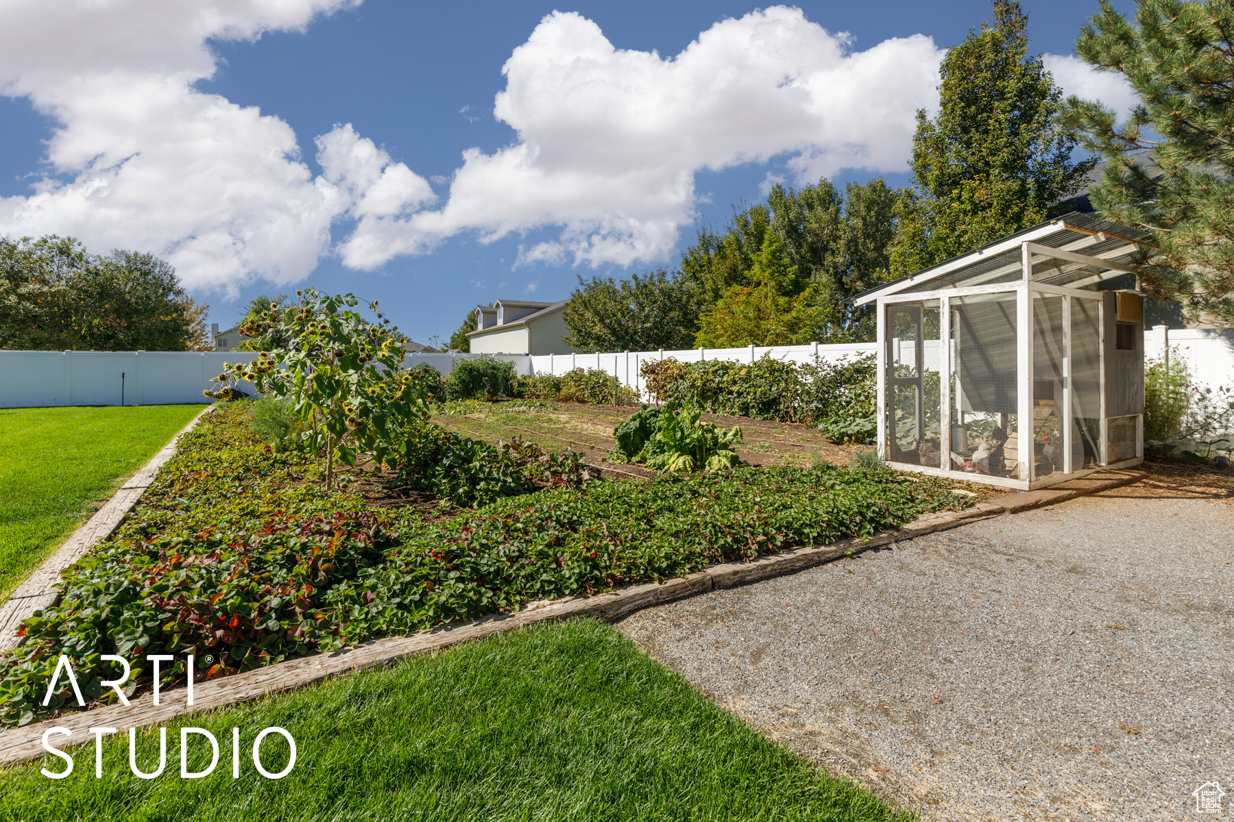 COUNTRY HAVEN ZONE2 - Residential