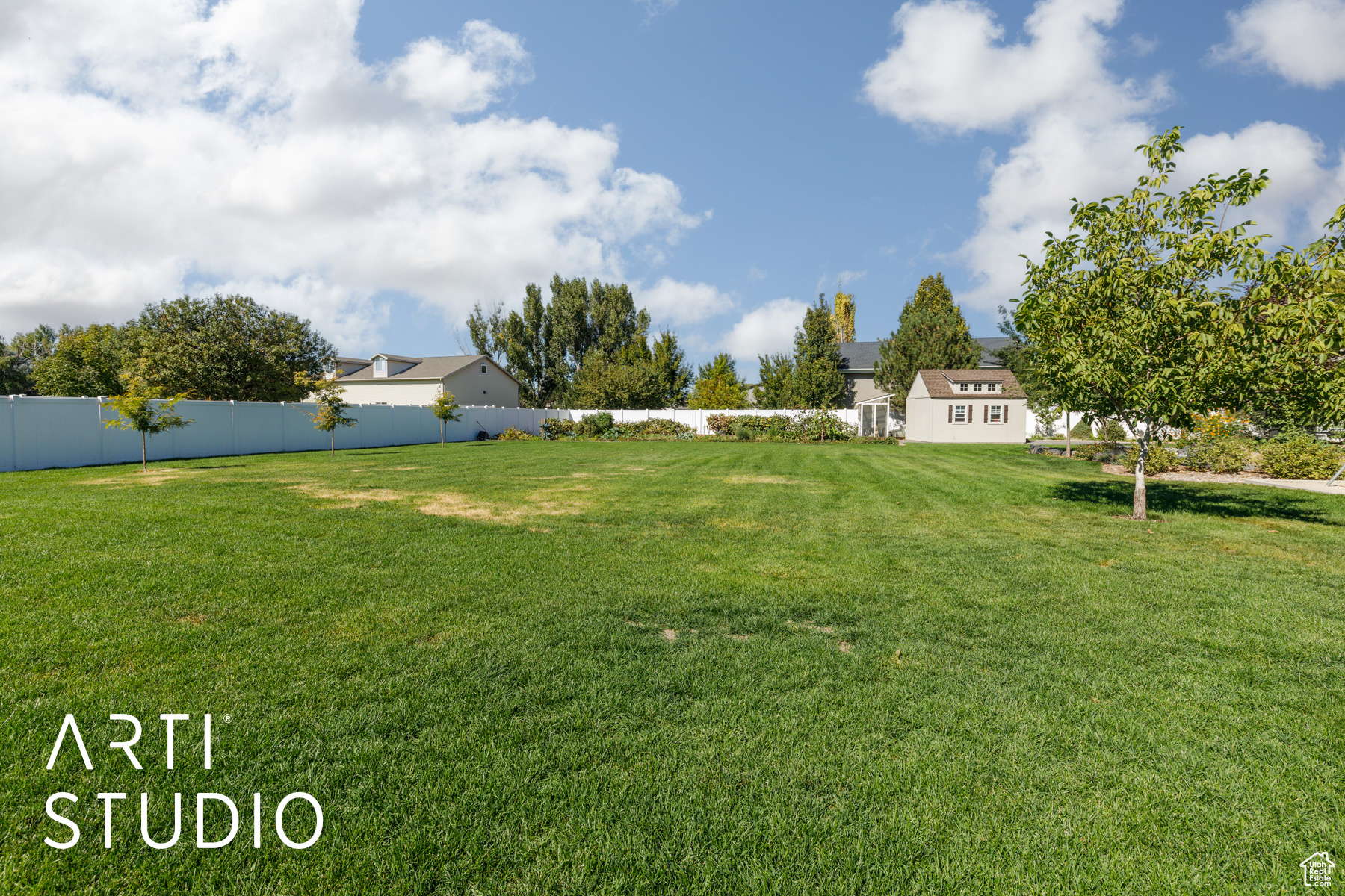 COUNTRY HAVEN ZONE2 - Residential
