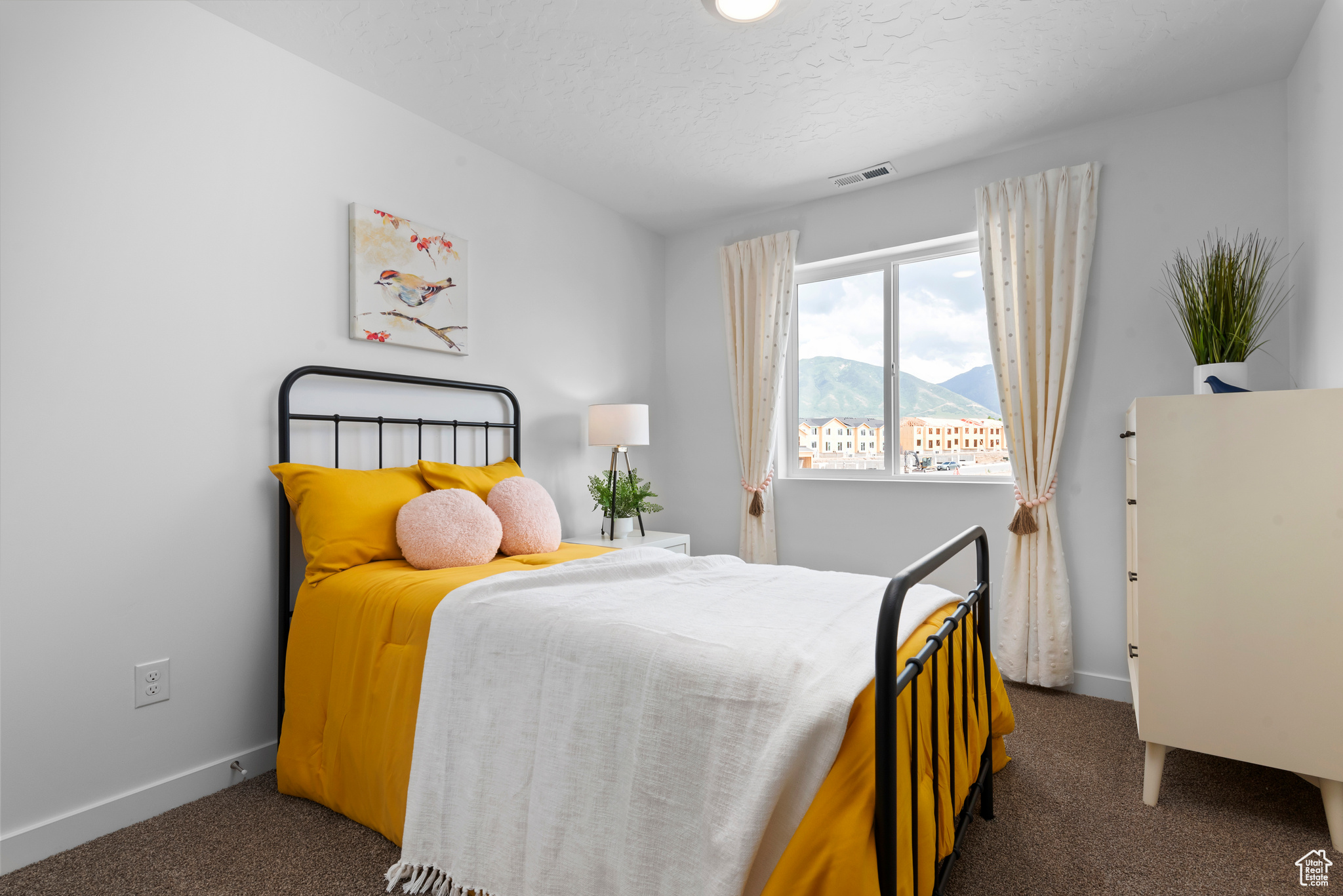 WESTERN ACRES - Residential