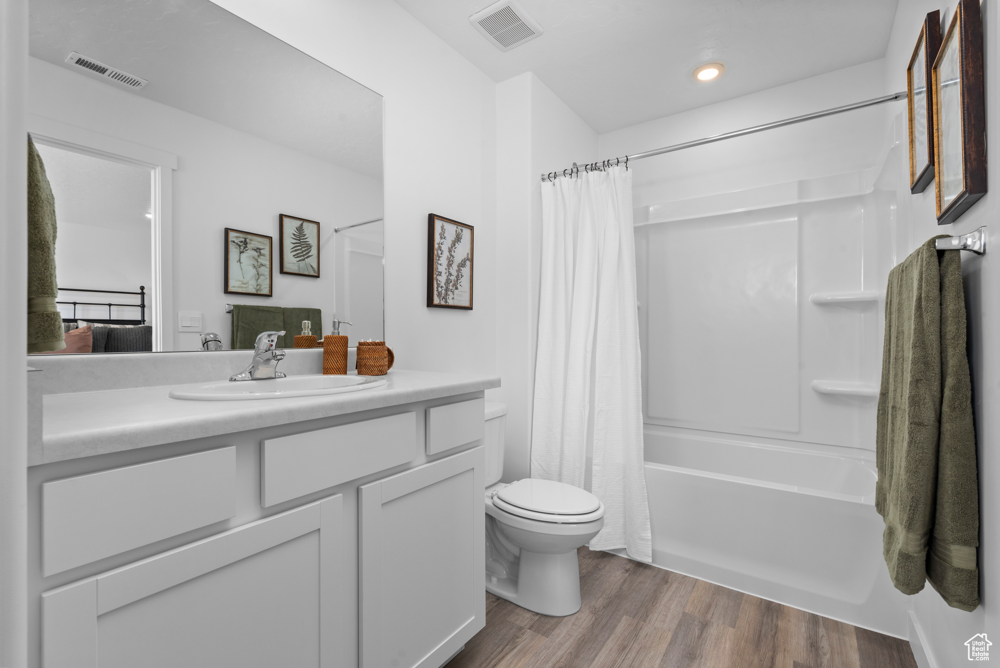 WESTERN ACRES - Residential