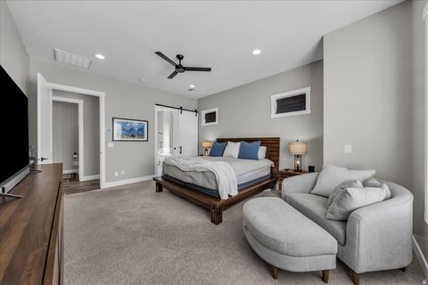 Tiny photo for 2723 E BRIARWOOD DR, Saint George, UT 84790 (MLS # 2140718)