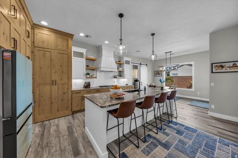 Tiny photo for 2723 E BRIARWOOD DR, Saint George, UT 84790 (MLS # 2140718)