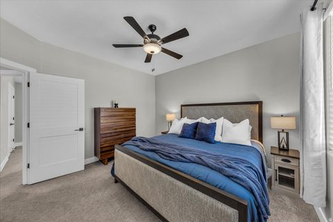 Tiny photo for 2723 E BRIARWOOD DR, Saint George, UT 84790 (MLS # 2140718)