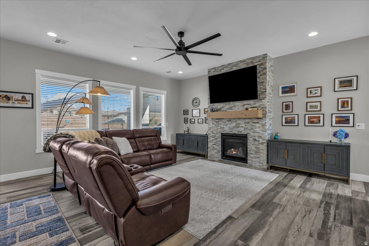 WILLOWS - Residential