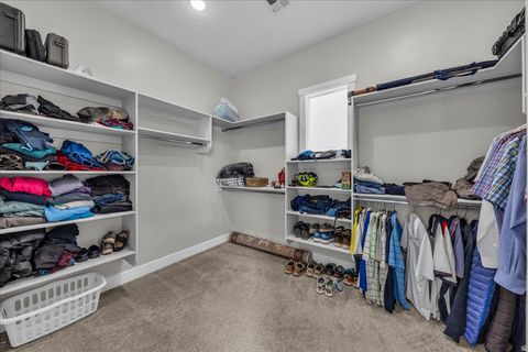 Tiny photo for 2723 E BRIARWOOD DR, Saint George, UT 84790 (MLS # 2140718)