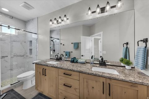 Tiny photo for 2723 E BRIARWOOD DR, Saint George, UT 84790 (MLS # 2140718)