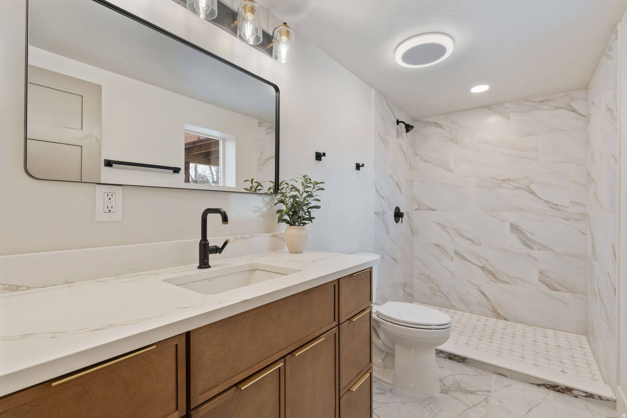 VILLAGE - Residential