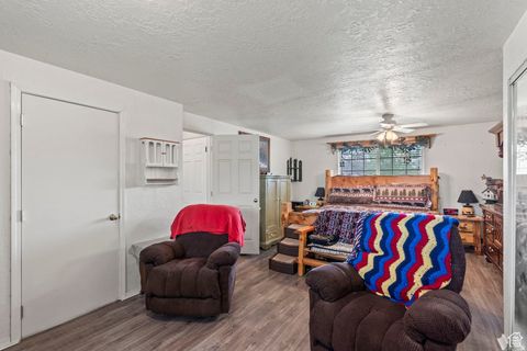 Tiny photo for 3168 W 1300 N, Clinton, UT 84015 (MLS # 2120705)
