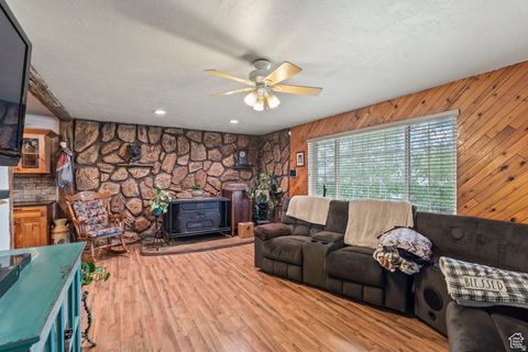 Tiny photo for 3168 W 1300 N, Clinton, UT 84015 (MLS # 2120705)
