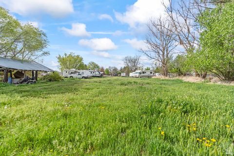 Tiny photo for 3168 W 1300 N, Clinton, UT 84015 (MLS # 2120705)