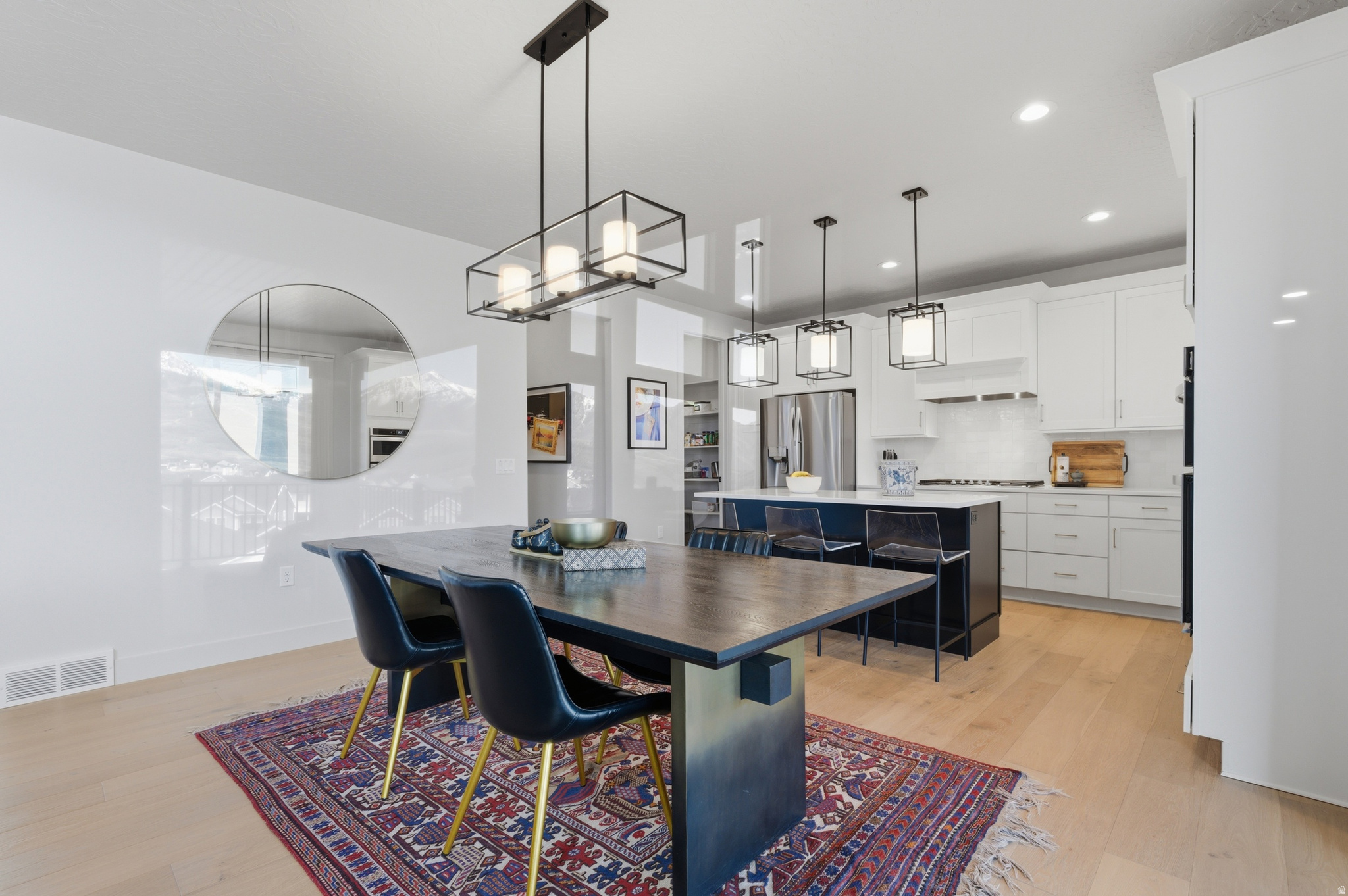 SUNCREST EDELWEISS - Residential