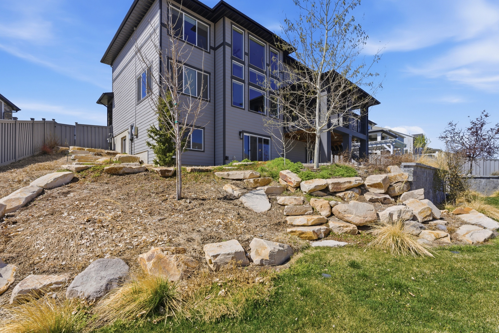 SUNCREST EDELWEISS - Residential