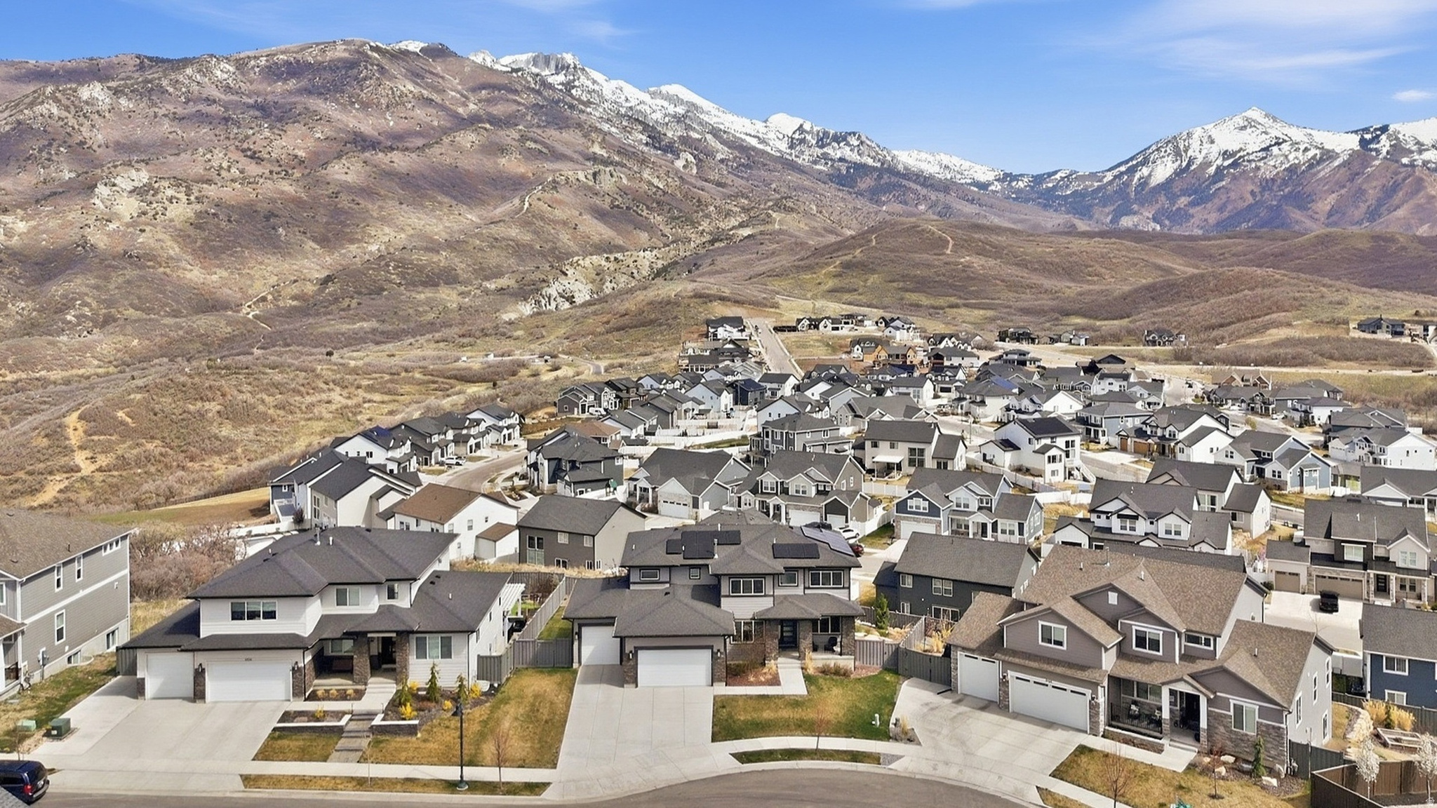 SUNCREST EDELWEISS - Residential