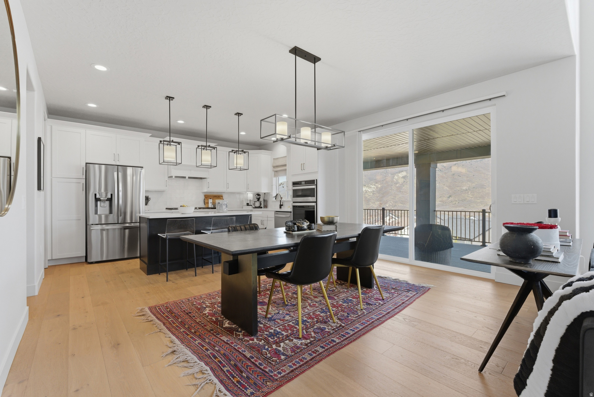 SUNCREST EDELWEISS - Residential