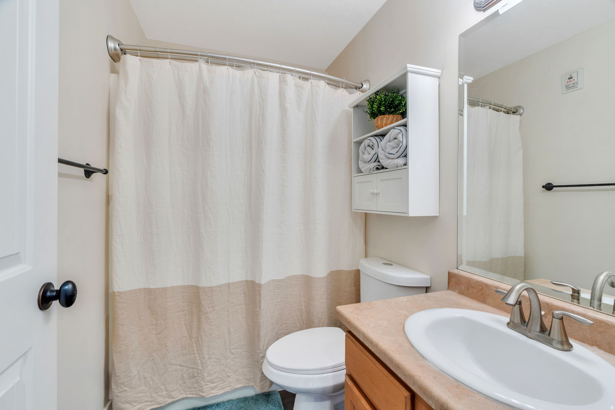 BEL COURTYARD - Residential