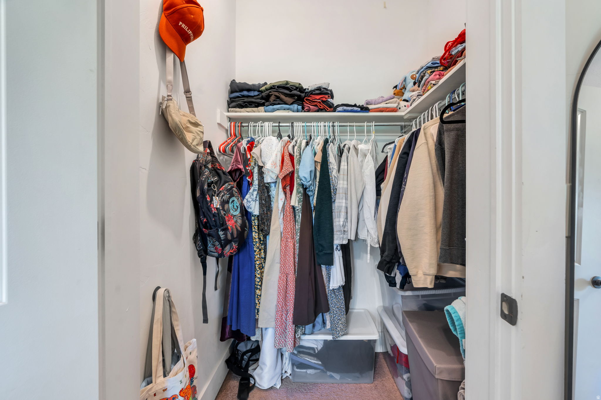 BEL COURTYARD - Residential