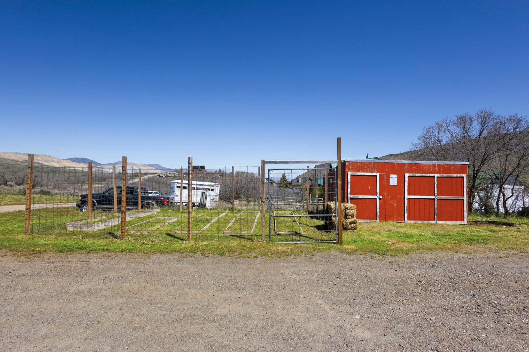 HI-COUNTRY ESTATES II - Residential