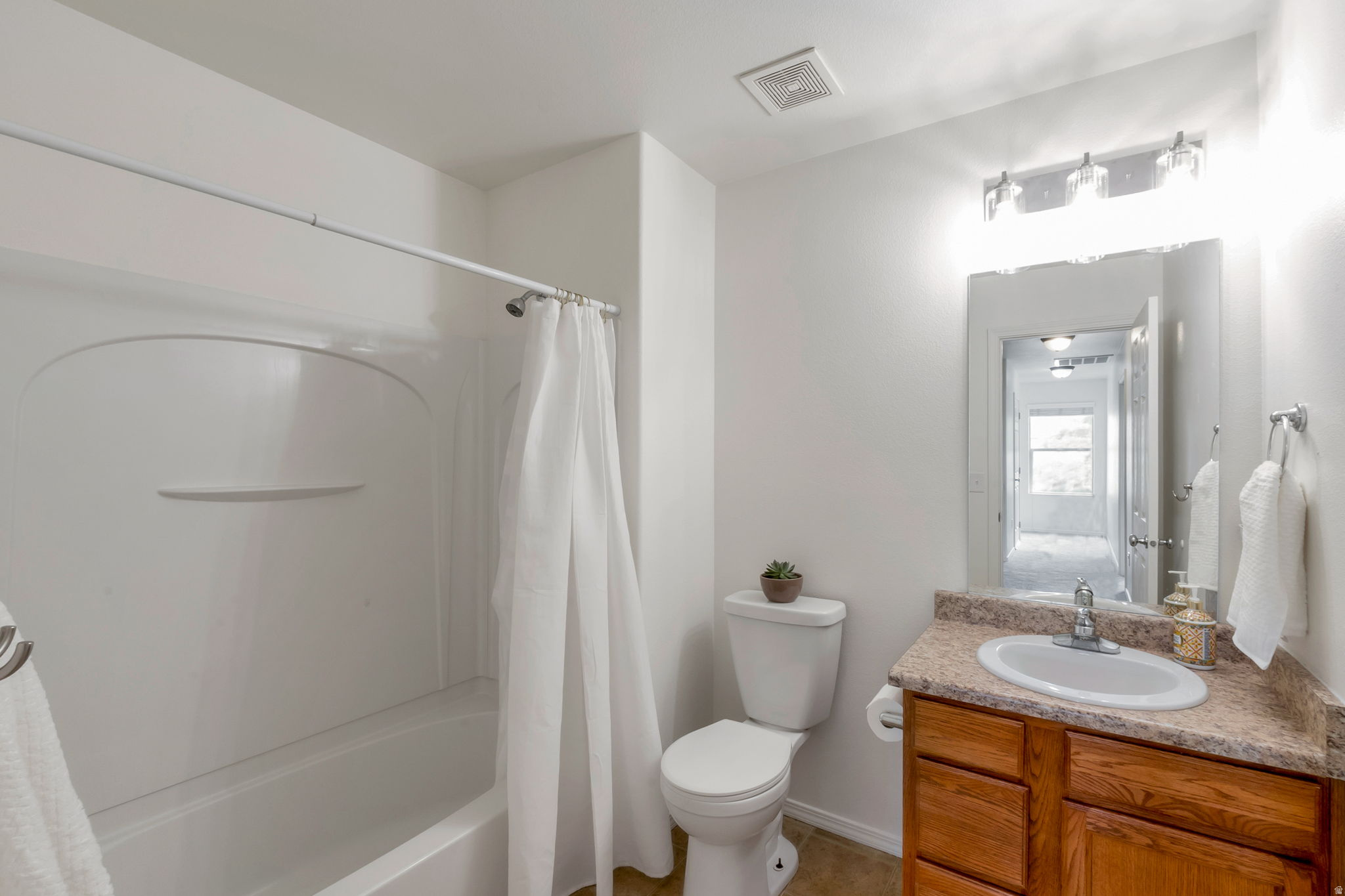 SPANISH FIELDS - Residential