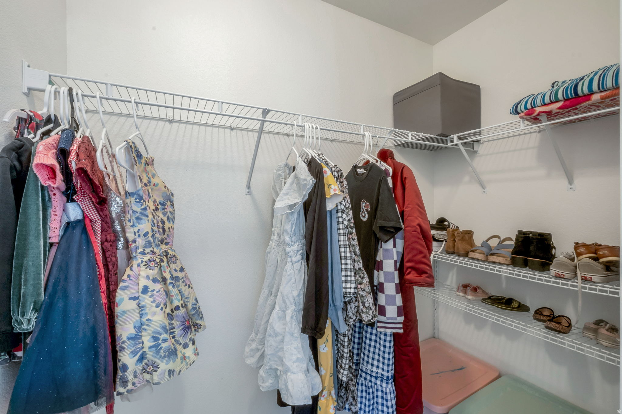 SPANISH FIELDS - Residential