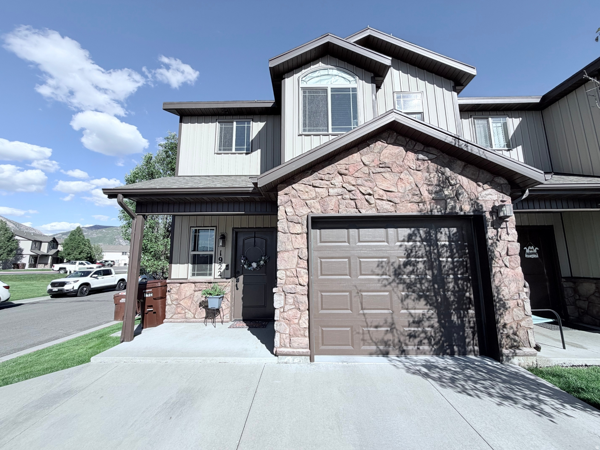 GOLFCREST VILLAGE TOWNHOMES PHASE 2 - Residential