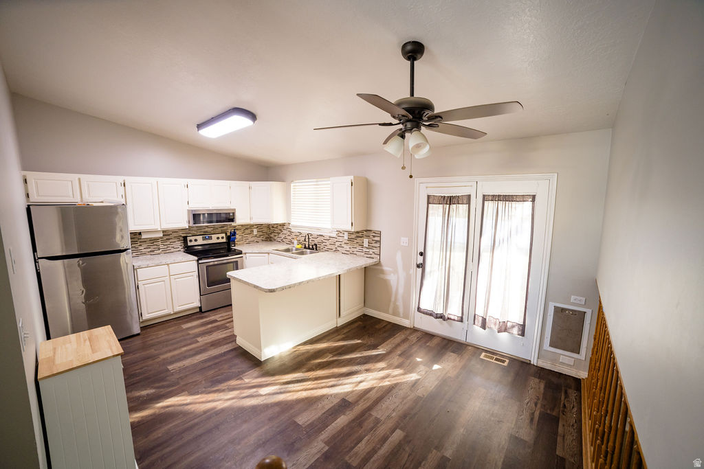 FORT LANE SUBDIVISION NO 4 - Residential