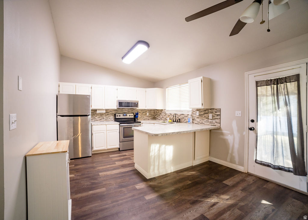 FORT LANE SUBDIVISION NO 4 - Residential