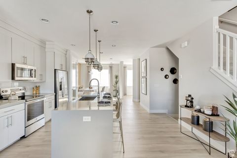 Tiny photo for 505 S 800 W #409, American Fork, UT 84003 (MLS # 2105271)