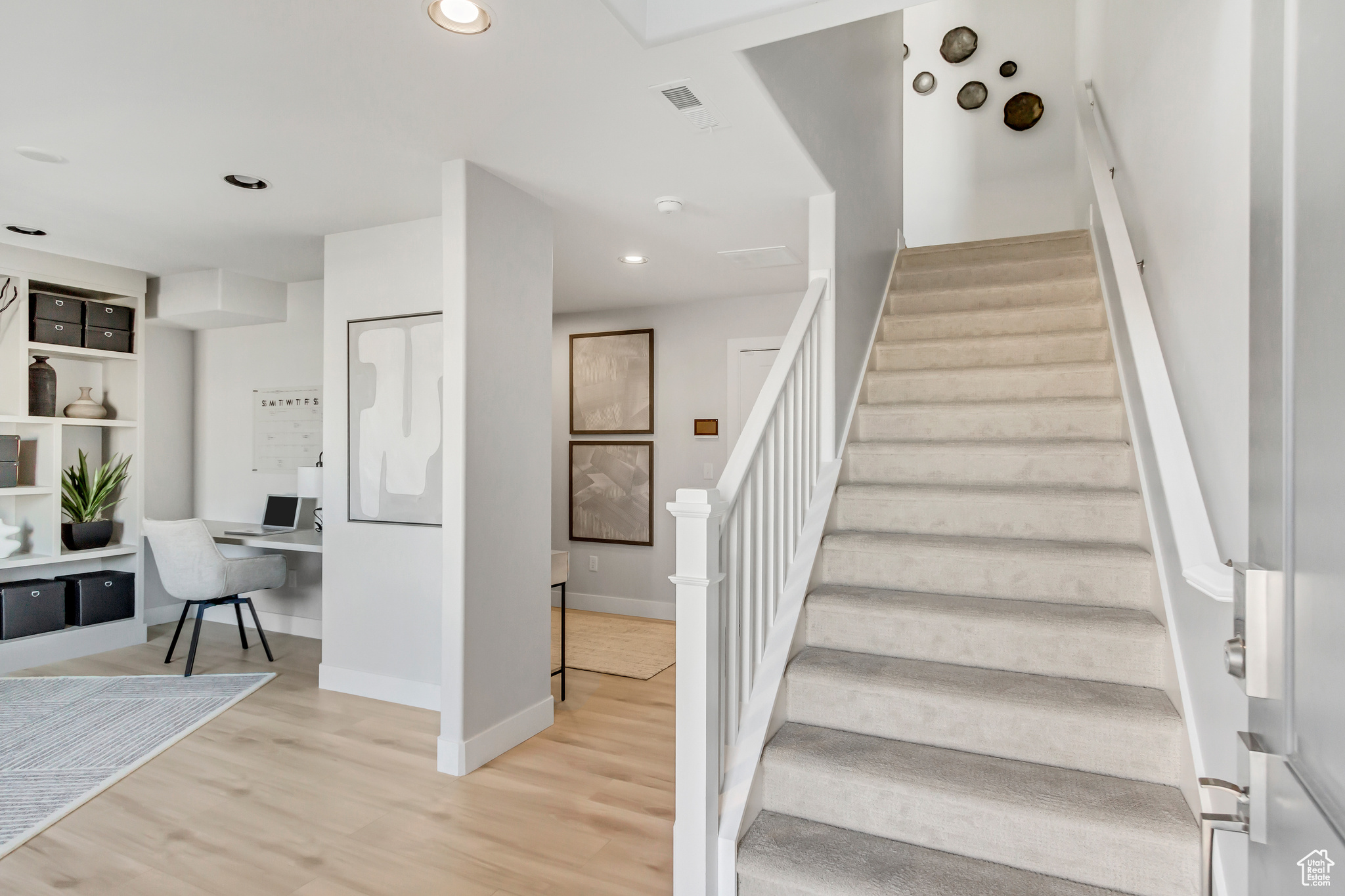 MEADOWBROOK - Residential