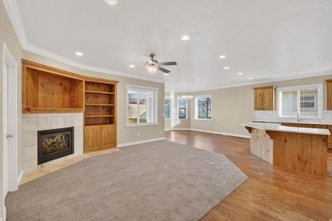 Tiny photo for 687 E 3420 N, Lehi, UT 84043 (MLS # 2125830)