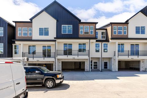 Townhouse For Sale - 6539 W Sheep Lake Cv #3044<br/> Salt Lake County, Herriman, UT 84096