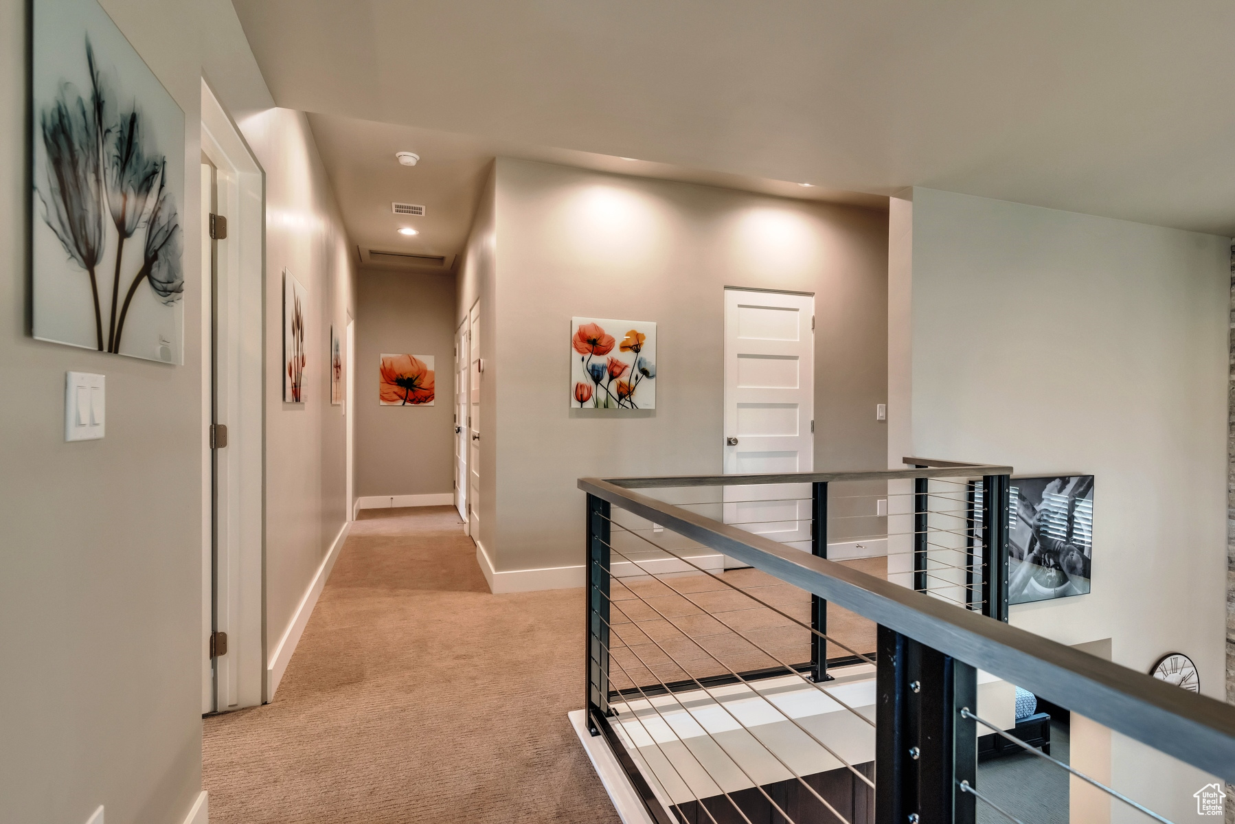 MAYFLOWER LAKESIDE - Residential