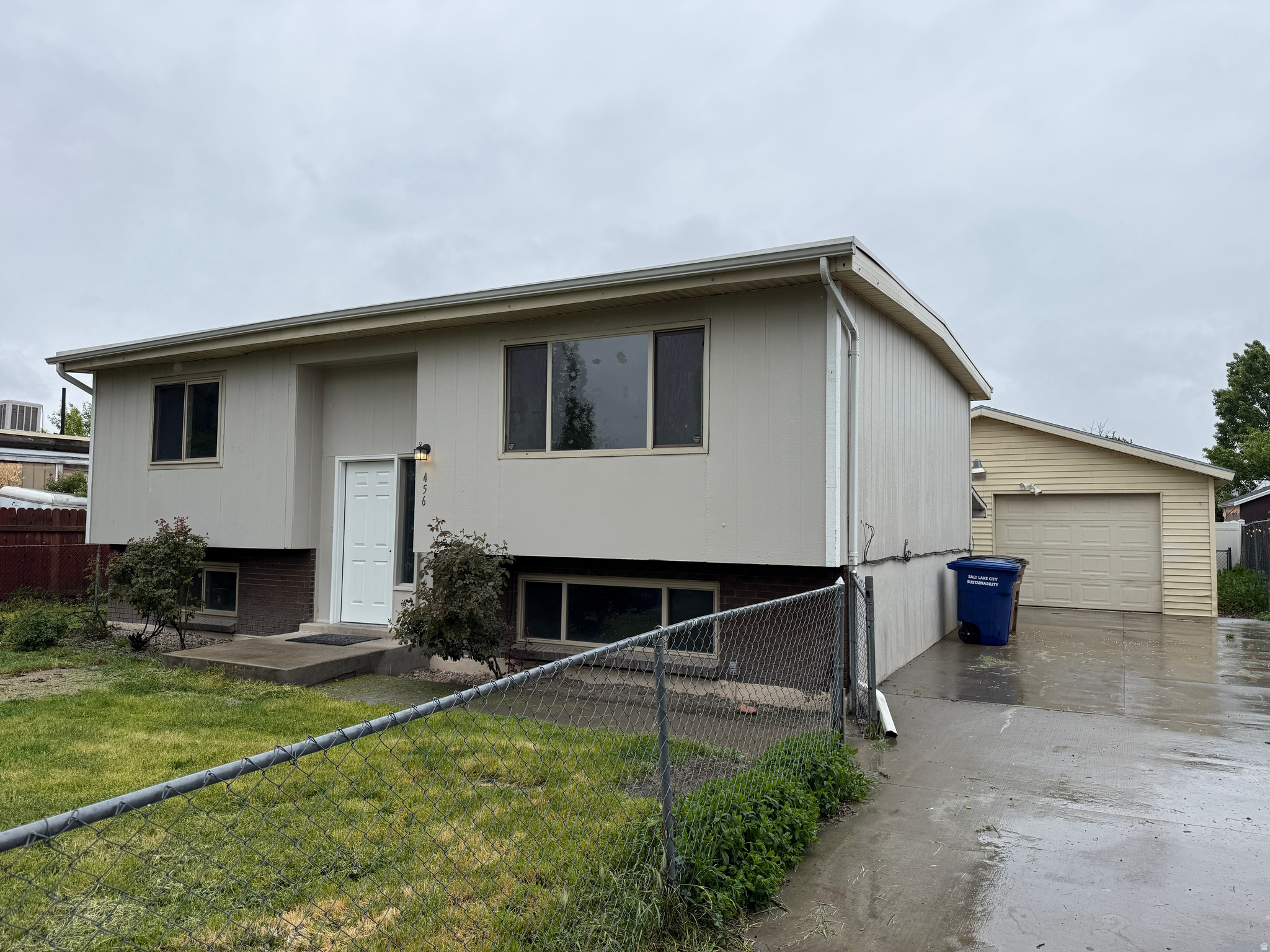 MEADOWS - Residential