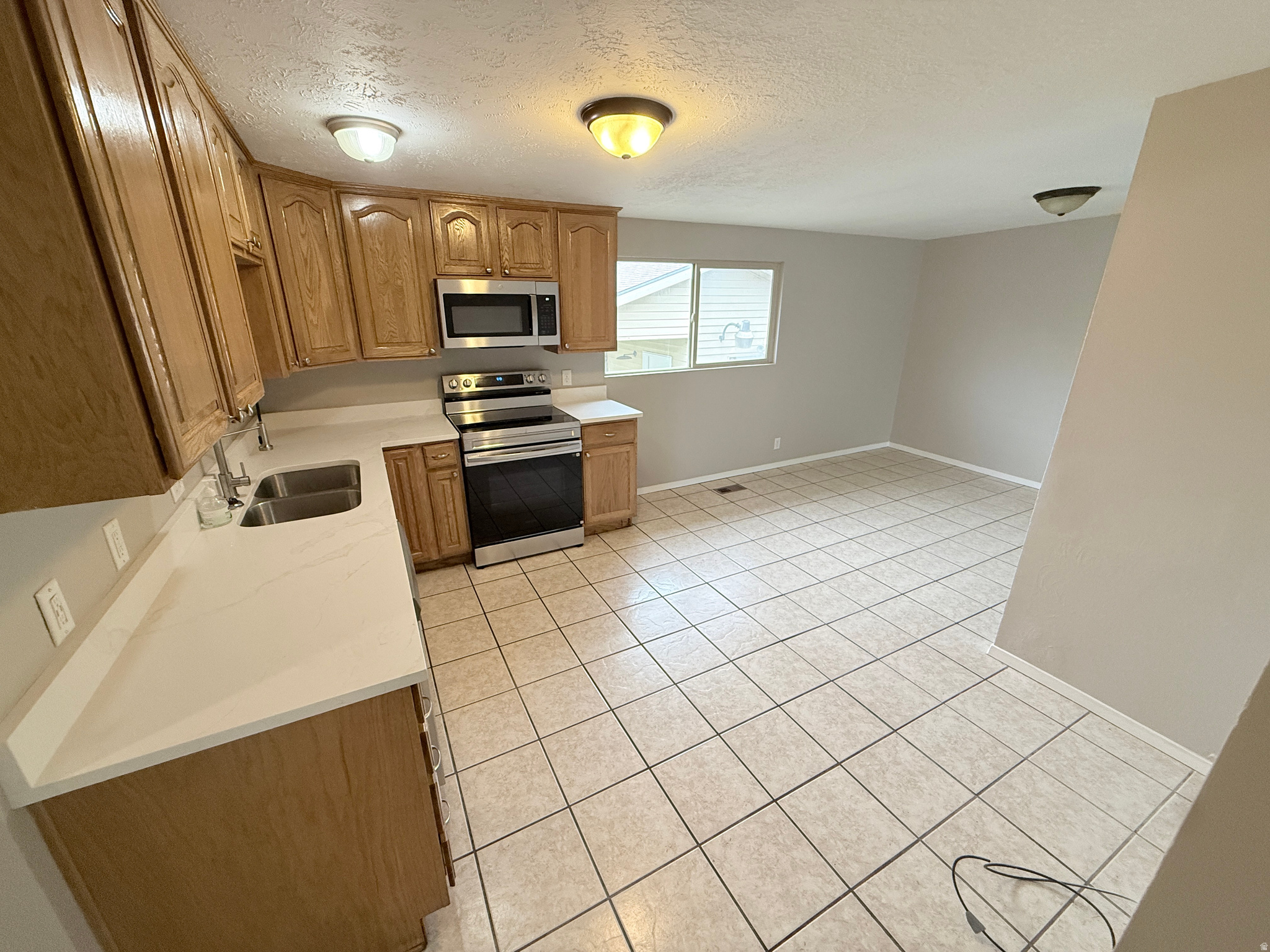 MEADOWS - Residential