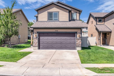 Photo of 1780 N BELVEDERE WAY W, Layton, UT 84041 (MLS # 2176892)