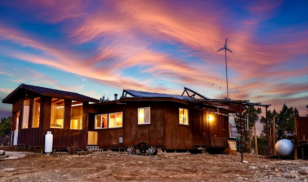 Photo of 33 ROSIE LN, Monticello, UT 84535 (MLS # 2131818)