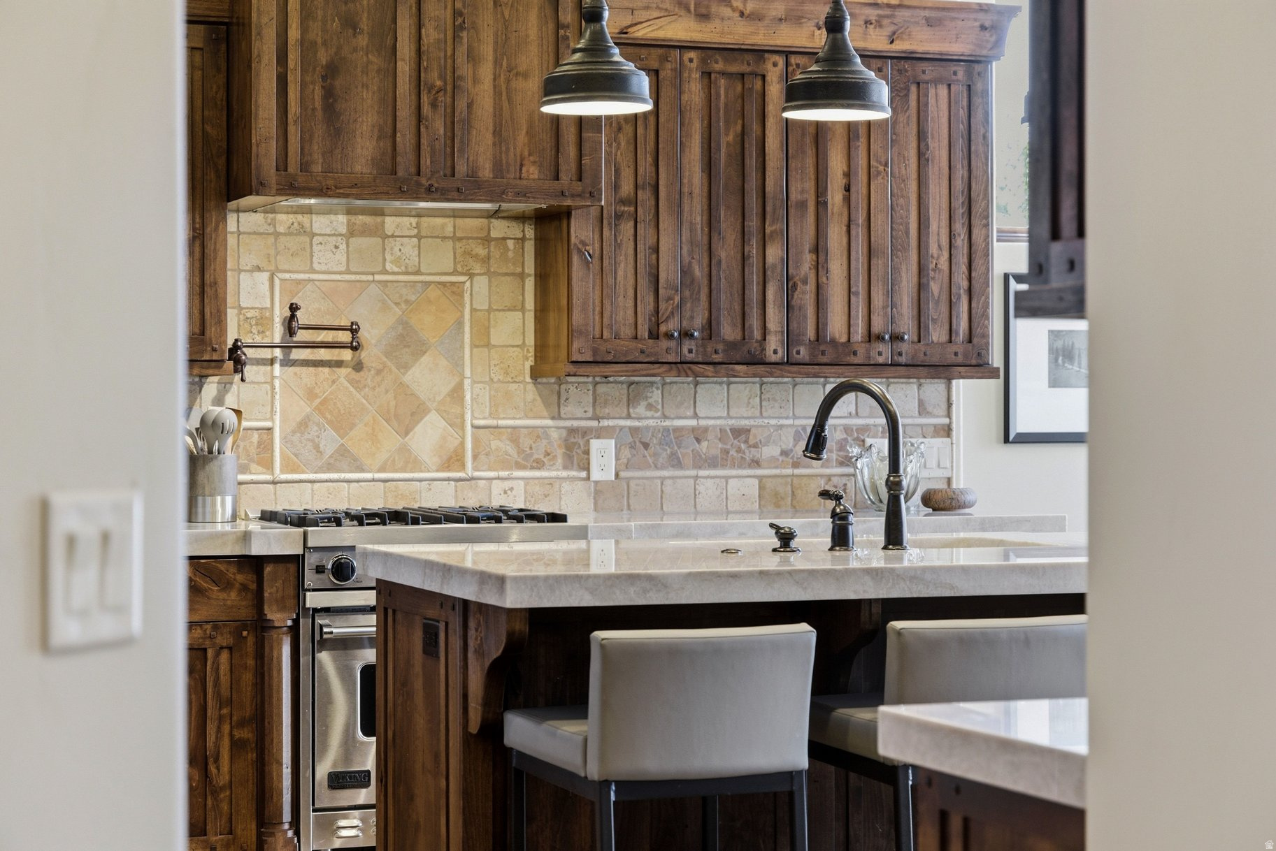 CLIFFS OF SNOW CANYO - Residential