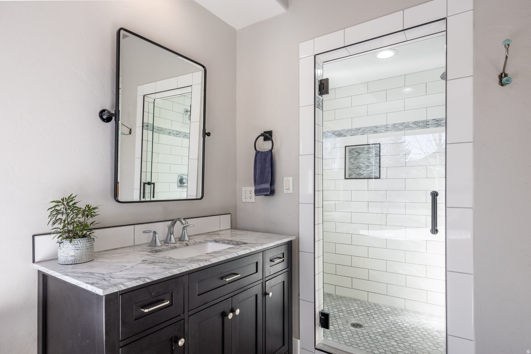 TRAILSIDE PARK - Residential