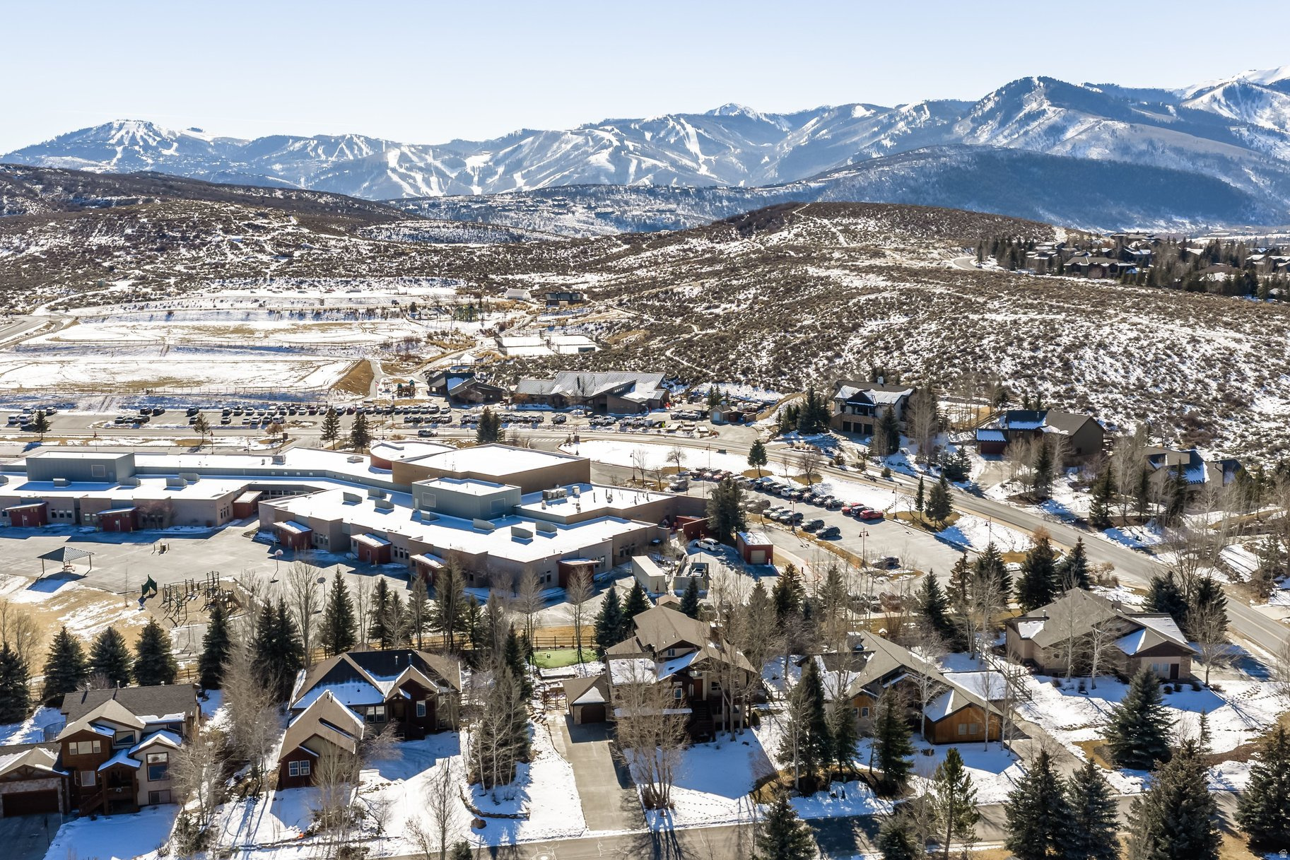 TRAILSIDE PARK - Residential