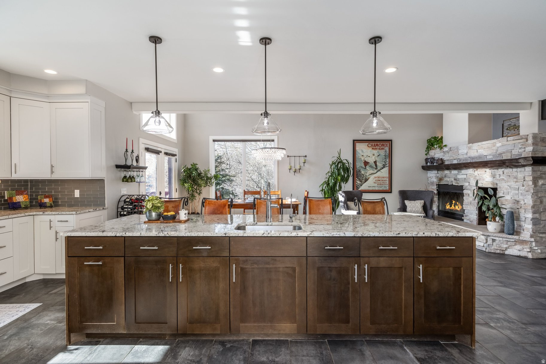 TRAILSIDE PARK - Residential