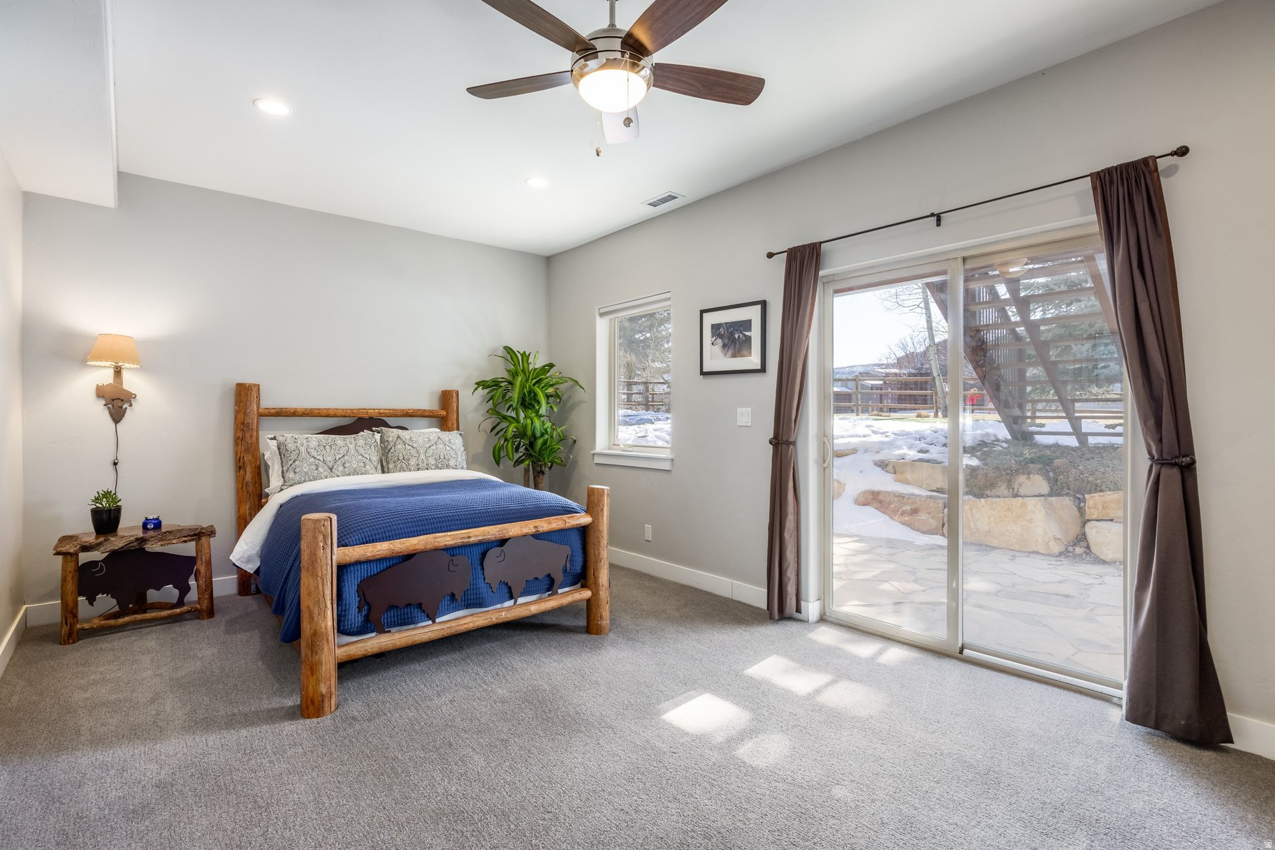 TRAILSIDE PARK - Residential