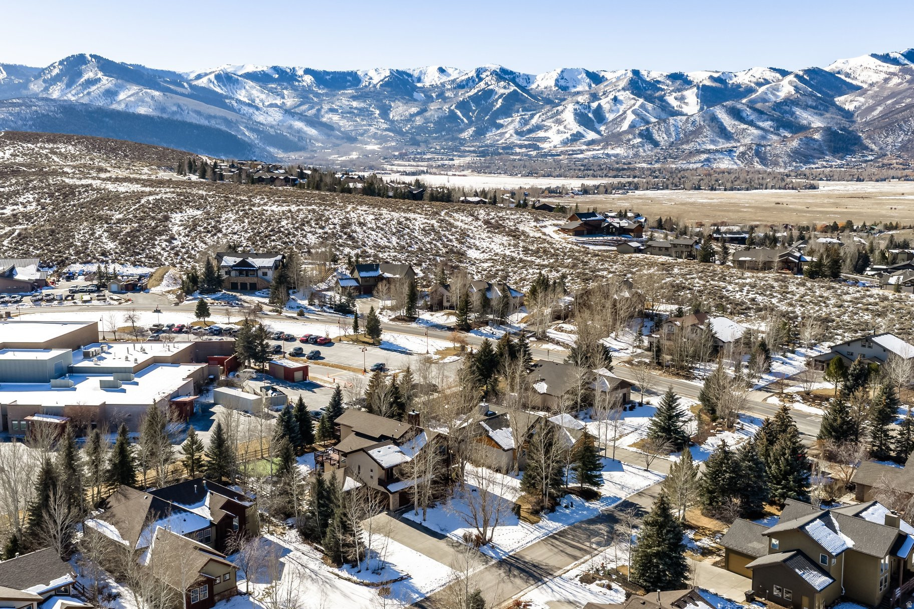 TRAILSIDE PARK - Residential